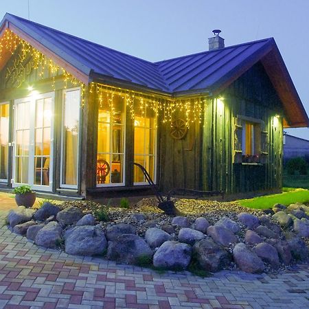 A, Kas Tja Byus? Villa Aglona Eksteriør bilde